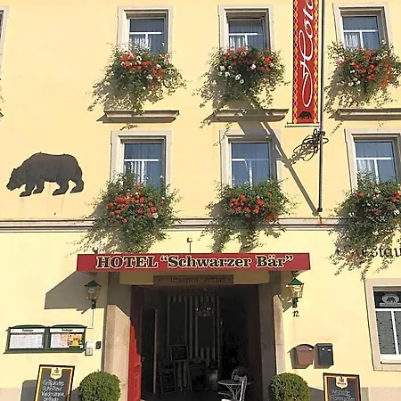ホテル Schwarzer Baer ツィッタウ