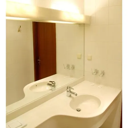 Hotel Schwarzer Baer 3*