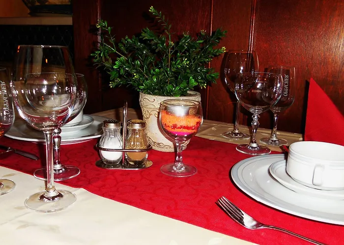 Hotel Schwarzer Baer 3*