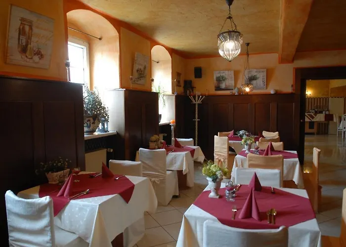 Hotel Schwarzer Baer 3*